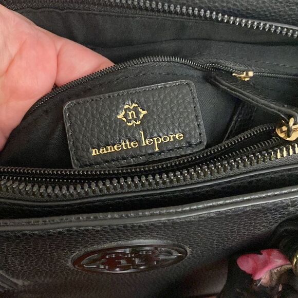 NANETTE LEPORE BLACK TOTE BAG WITH FLORAL RIBBON!!! - Picture 6 of 6